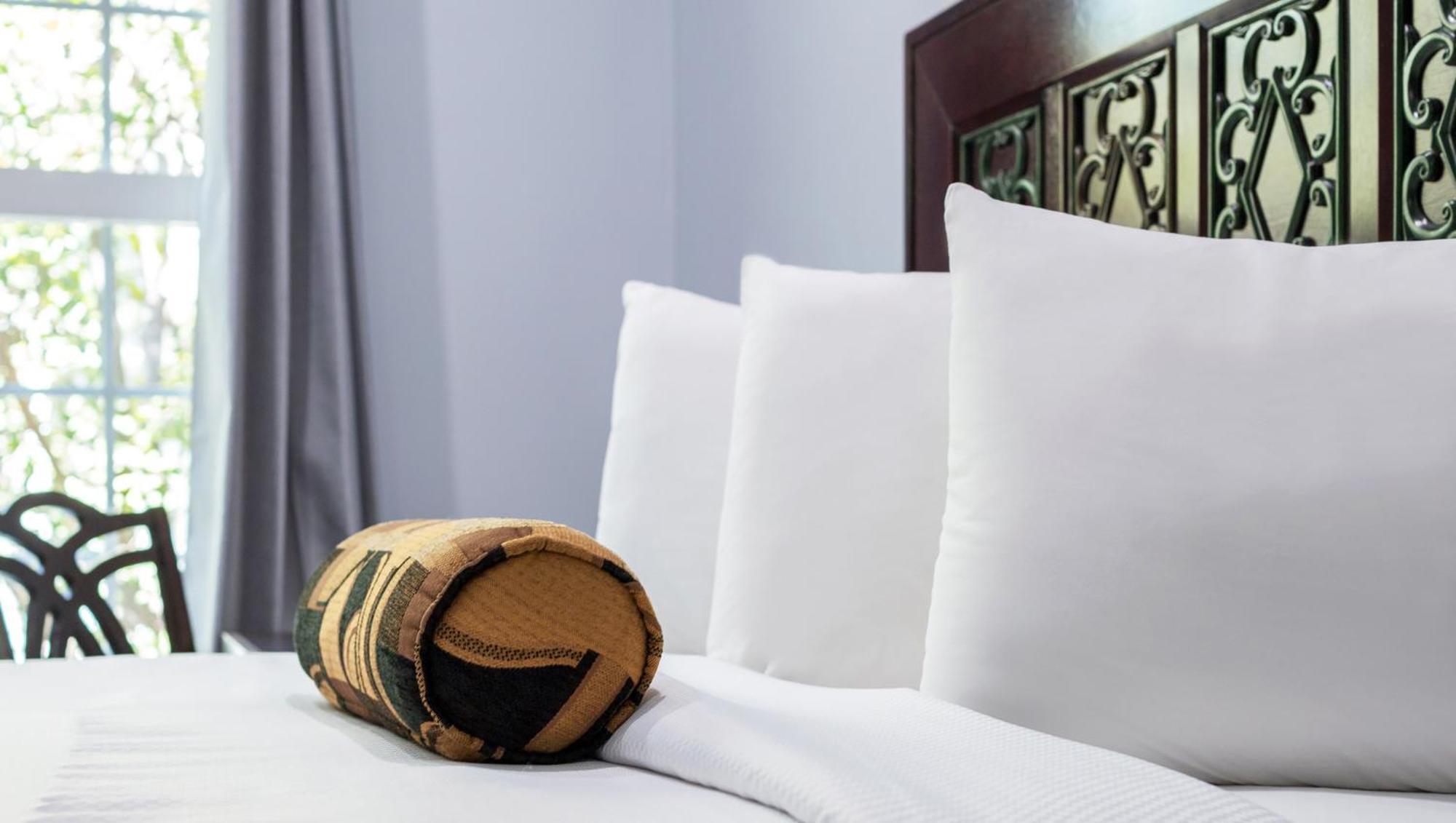 Lumea By The Sea Hotel Long Beach Bagian luar foto