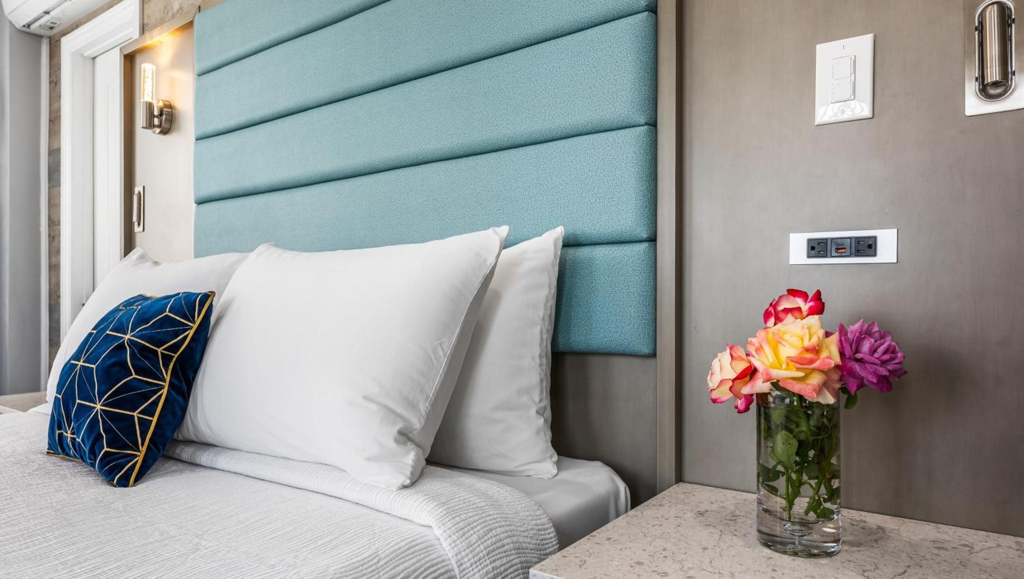 Lumea By The Sea Hotel Long Beach Bagian luar foto